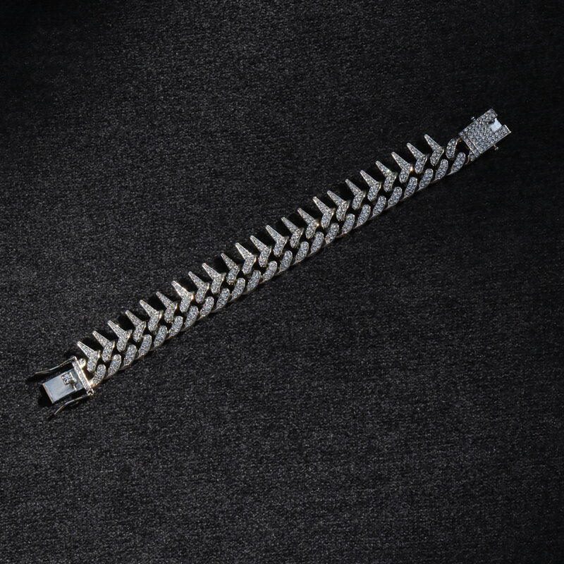 20mm Barbed Thorns Rap Bracelet05 | iceremix.com