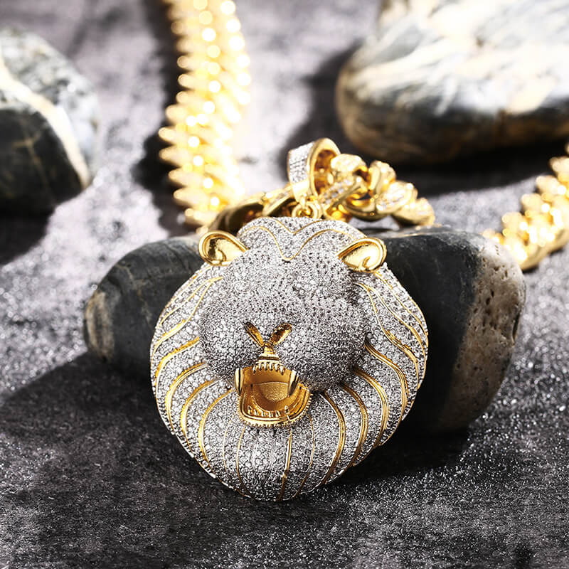 Bling Bling Lion Head Pendant