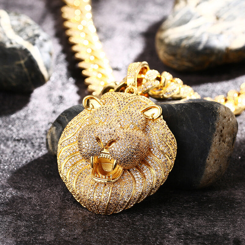 Bling Bling Lion Head Pendant