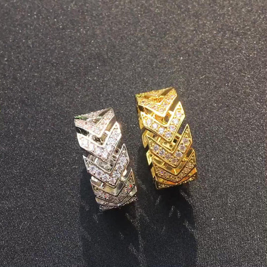Vintage Gold-plated Arrow Style Copper Inlaid Zircon Ring